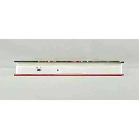 Santa's Magical Gift: A New Christmas Tradition (Hardcover Holiday Audio Book) - Picture 8 of 9